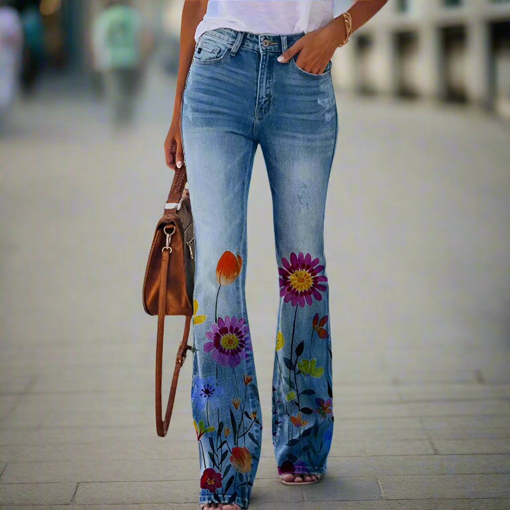 Femme | Jean taille haute à coupe ajustée et jambes évasées