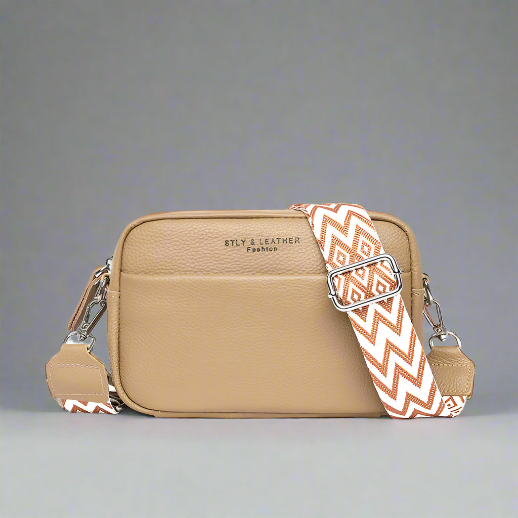 Femme | Sac bandoulière avec surface lisse et fermeture zippée