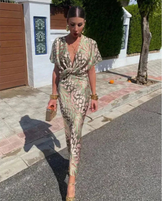 Femme | Robe fluide avec décolleté en V et manches courtes