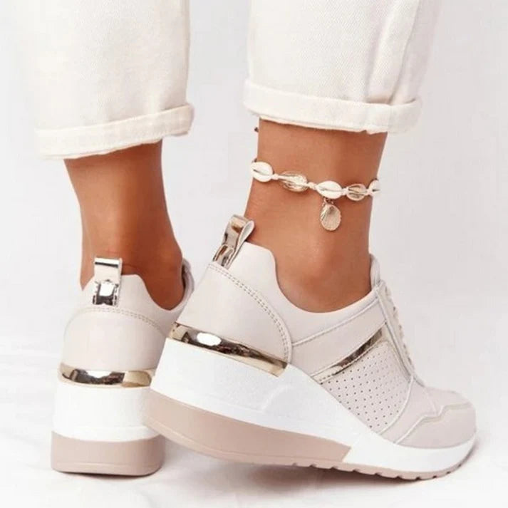 Femme | Chaussures sport à lacets avec semelle compensée profilée