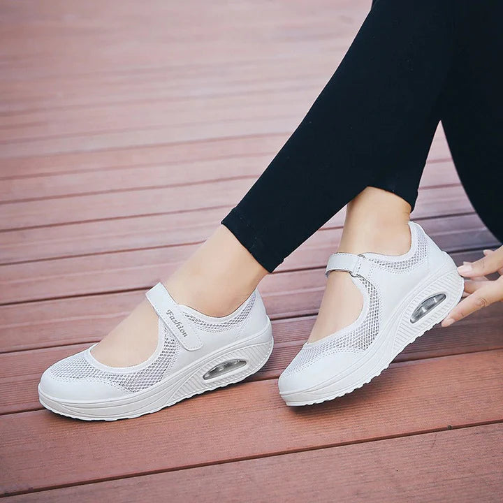 Femme | Chaussures basses à semelle épaisse avec système de fermeture intégré